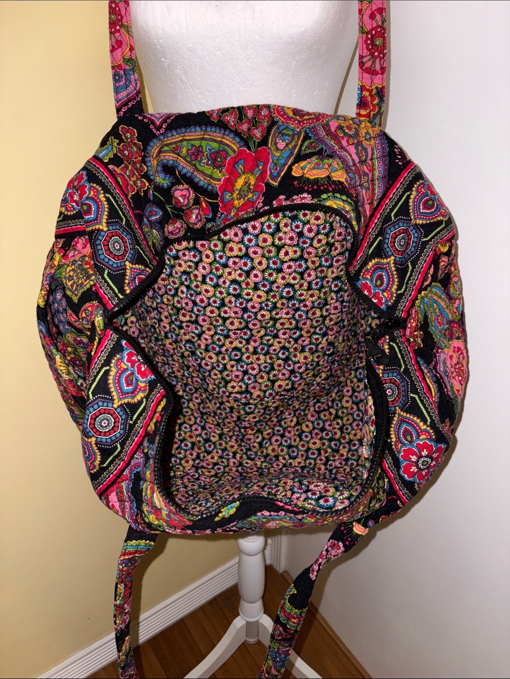 Vera Bradley Black Paisley Floral Weekender Bag - Picture 4 of 5